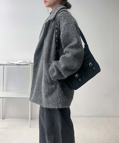 AS KNOW AS plus（アズノゥアズプラス）の「♪ダブルにゆるっとビッグサイズ シャギージャケットコート（テーラードジャケット・レディース・チャコールグレー/グレイッシュベージュ/キャメル・FREE）」の16枚目の写真