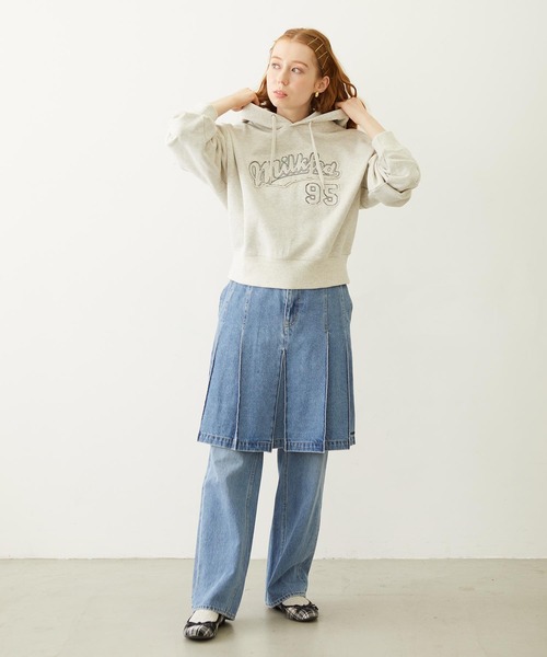 MILKFED.（ミルクフェド）の「STITCHED LOGO SHORT HOODIE（パーカー・レディース・ライトブルー/ネイビー/オートミール・M/S）」の8枚目の写真