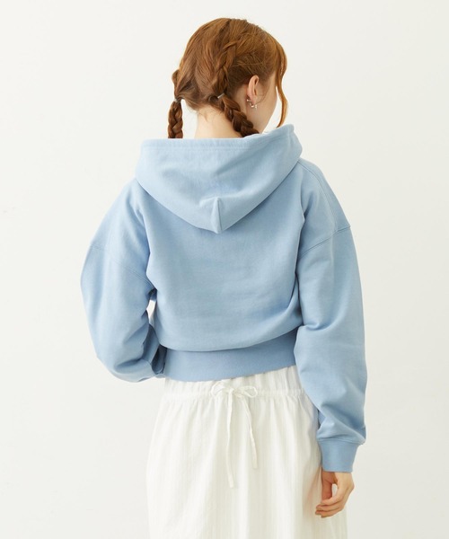 MILKFED.（ミルクフェド）の「STITCHED LOGO SHORT HOODIE（パーカー・レディース・ライトブルー/ネイビー/オートミール・M/S）」の15枚目の写真