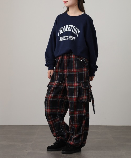 .WORKS(ドットワークス)の「.works 紡毛タータンチェックカーゴパンツ(カーゴパンツ・レディース・ブラック/レッド/ダークブラウン・M)」の12枚目の写真