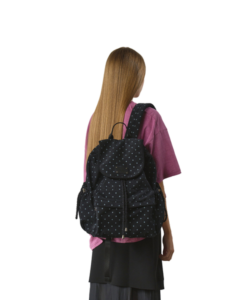 mur(ミュール)の「Fluffy String Backpack (star black)(バックパック/リュック・レディース・その他・FREE)」の4枚目の写真