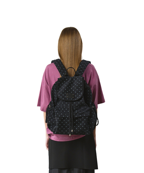 mur(ミュール)の「Fluffy String Backpack (star black)(バックパック/リュック・レディース・その他・FREE)」の5枚目の写真