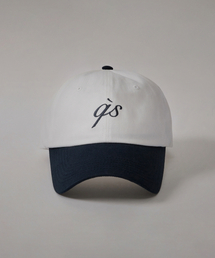 QS（キュース）の「Lowercase Logo Ball Cap (White/Navy)（キャップ）」