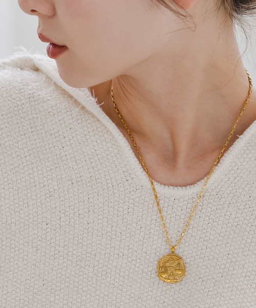 Noble（ノーブル）の「PETIT MOMENTS/プティモーメント Horoscope Coin Necklace LIBRA 天秤座（ネックレス・レディース・ゴールド・FREE）」の2枚目の写真