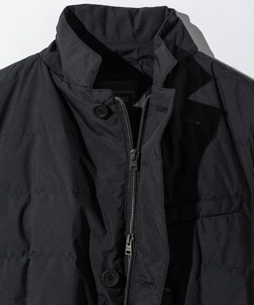HERNO(ヘルノ)の「HERNO 2 LAYER PROMETEO BLAZERS DOWN JACKET ヘルノ 2レイヤー テイラード ダウンジャケット(ダウンジャケット/コート・メンズ・ブラック・48/46/52/50)」の11枚目の写真
