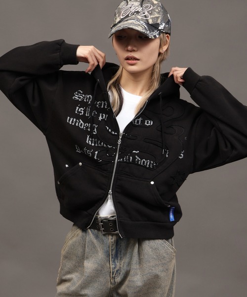 SEQUENZ/シークエンズ】Blackletter ZIP P/K（パーカー）｜SEQUENZ