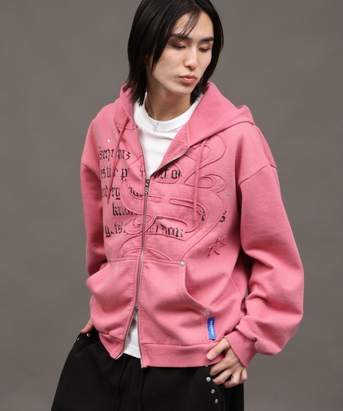 SEQUENZ（シークエンズ）の「【SEQUENZ/シークエンズ】Blackletter ZIP P/K（パーカー・メンズ・ブルー/ブラック/ピンク/ライトグレー・L/M/S）」の19枚目の写真