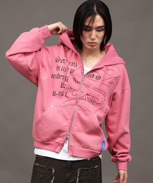 SEQUENZ（シークエンズ）の「【SEQUENZ/シークエンズ】Blackletter ZIP P/K（パーカー・メンズ・ブルー/ブラック/ピンク/ライトグレー・L/M/S）」の22枚目の写真