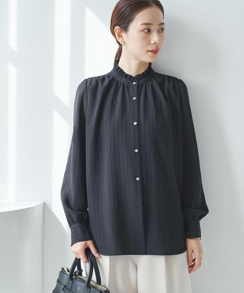 URBAN RESEARCH（アーバンリサーチ）の「ドビーストライプフリルブラウス（シャツ/ブラウス・レディース・オフホワイト/ブラック・FREE）」の2枚目の写真