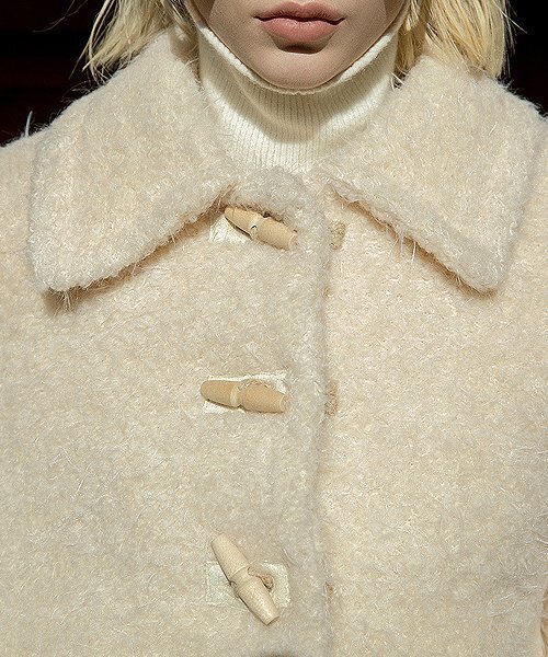 ブークルボタンウールジャケット(クリーム)