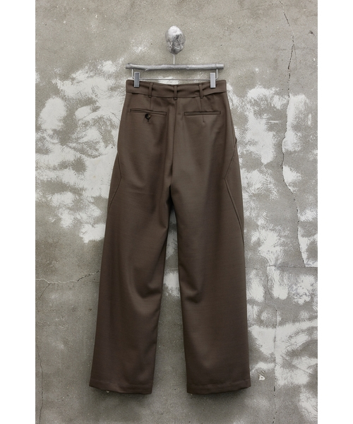 YOUTH(ユース)の「Button Detail Structured Pants-Brown(スラックス・レディース・その他・SMALL/MEDIUM)」の6枚目の写真