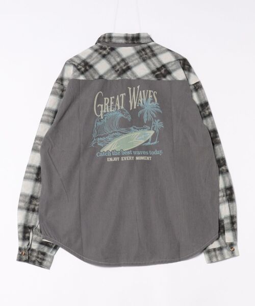 Kahiko(カヒコ)の「【Kahiko】SURF&Palms コールMEN'Sシャツ(シャツ/ブラウス・メンズ・ブルー/ベージュ/チャコール・FREE)」の2枚目の写真
