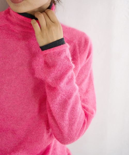 IENA（イエナ）の「《追加》SUPER Kid MIX モヘアシアープルオーバー（ニット/セーター・レディース・ホワイト/チャコールグレー/アイボリー/バーガンディー・FREE）」の4枚目の写真