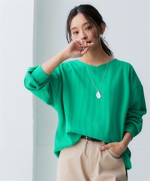 nissen（ニッセン）の「テクスチャーリブジャガードカットソーゆるシルエットプルオーバー（吸汗速乾・UVカット）＜大きいサイズ有＞（Tシャツ/カットソー・レディース・グリーン/ブラック/チョコ/オフホワイト/ダークグレー・3L/LL/L/M/S）」の9枚目の写真