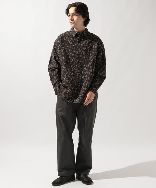 niko and...（ニコアンド）の「総柄プリントシャツ（シャツ/ブラウス・メンズ・イエロー/ブラック/ブラウン・LARGE/MEDIUM）」の19枚目の写真