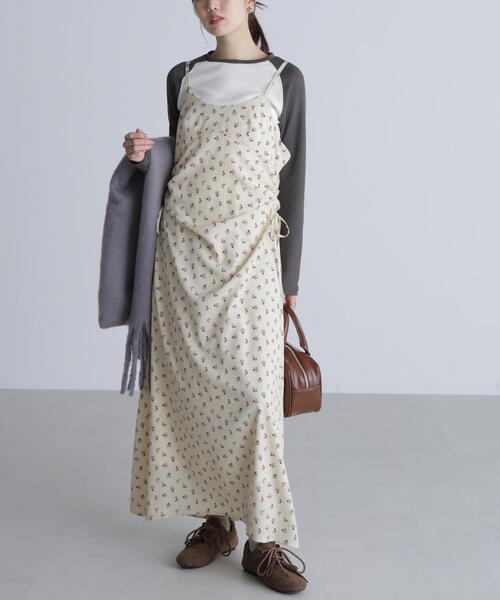 FREE'S MART(フリーズマート)の「◆小花柄ドロストキャミワンピース(ワンピース・レディース・ブラック系その他/ホワイト系その他・FREE)」の14枚目の写真