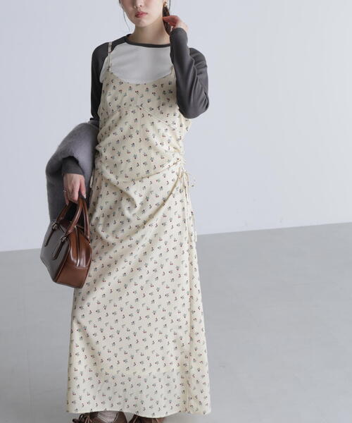 FREE'S MART(フリーズマート)の「◆小花柄ドロストキャミワンピース(ワンピース・レディース・ブラック系その他/ホワイト系その他・FREE)」の18枚目の写真