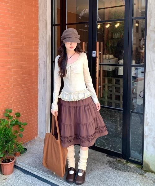 GEMEDA(ジェメダ)の「ティアードフリル ギャザーロングスカート(スカート・レディース・ブラウン/グレー/ホワイト/ブラック・M)」の15枚目の写真