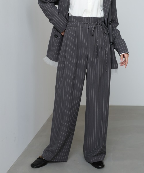 Bab（バブ）の「【スリーピース対応/オケージョン】ハイウエストリボン付きストレートパンツ（スラックス・レディース・チャコールグレー/A/ベージュ・M）」の3枚目の写真