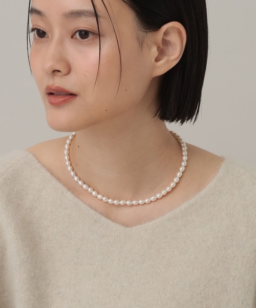 A part by（アパートバイ）の「タンスイパールショートネックレス（ネックレス・レディース・アイボリー/ネイビー・FREE）」の11枚目の写真