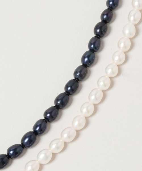 A part by（アパートバイ）の「タンスイパールショートネックレス（ネックレス・レディース・アイボリー/ネイビー・FREE）」の8枚目の写真