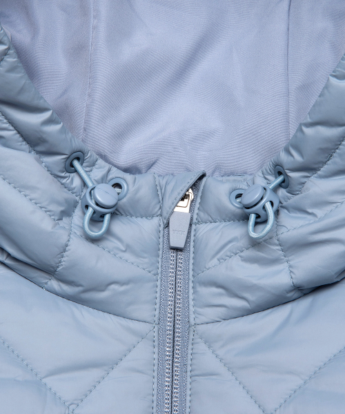 LMCの「WM OG QUILTED HOODIE JACKET ash blue(ダウンジャケット/コート・レディース・その他・M/S)」の6枚目の写真