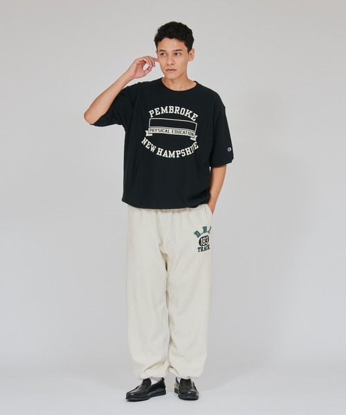 Champion(チャンピオン)の「【Champion/チャンピオン】メンズ リバースウィーブ(R) ショートスリーブクルーネックスウェットシャツ(スウェット・メンズ・オートミール/ネイビー/ダークブラック/グレー・X-LARGE/LARGE/MEDIUM)」の9枚目の写真