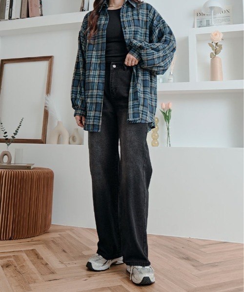 kirakiraShop（キラキラショップ）の「ブラック ウォッシュ ワイド ストレート デニム パンツ（デニムパンツ・レディース・ブラック・S/L/M）」の7枚目の写真