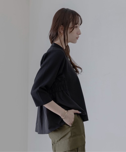 Eimee Law(エイミーロウ)の「シャーリングフレア切替ポロニットトップス(ニット/セーター・レディース・ライトグレー/ブラック/アイボリー・FREE)」の20枚目の写真