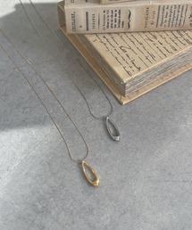 un dix cors（アンディコール）の「オーバルワンポイントネックレス（リング）」