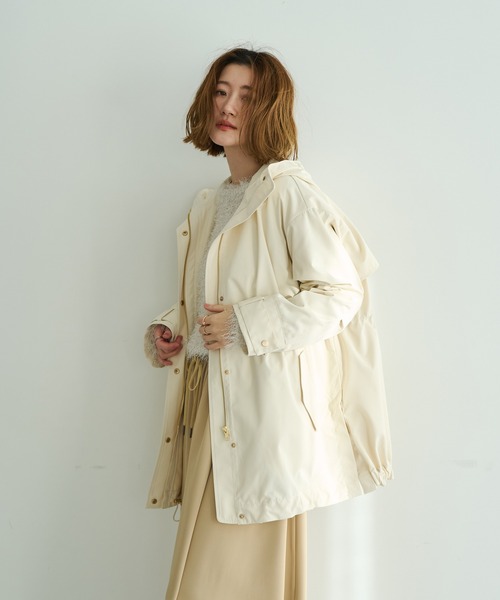 YECCA VECCA（イェッカヴェッカ）の「【撥水/花粉ガード】ミドル丈マウンテンパーカー（マウンテンパーカー・レディース・ベージュ/ネイビー/アイボリー・FREE）」の21枚目の写真