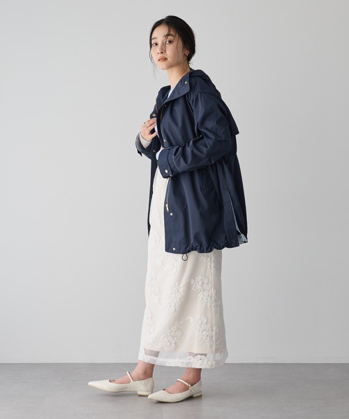 YECCA VECCA（イェッカヴェッカ）の「【撥水/花粉ガード】ミドル丈マウンテンパーカー（マウンテンパーカー・レディース・ベージュ/ネイビー/アイボリー・FREE）」の15枚目の写真