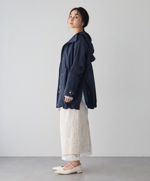 YECCA VECCA（イェッカヴェッカ）の「【撥水/花粉ガード】ミドル丈マウンテンパーカー（マウンテンパーカー・レディース・ベージュ/ネイビー/アイボリー・FREE）」の16枚目の写真