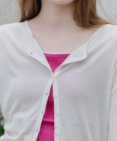 GIUNON(ジウノン)の「scallop sheer cardigan / スカラップシアーカーディガン(カーディガン/ボレロ・レディース・ブラック/グレー/ブルー/アイボリー・FREE)」の19枚目の写真