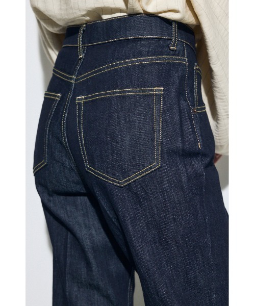 AZUL by moussy（アズールバイマウジー）の「【サイズ,身長別画像あり】AZUL DENIM センタープレスフレアデニム（デニムパンツ・レディース・ブルー/ワンウォッシュ・24inch/25inch/27inch/26inch）」の22枚目の写真