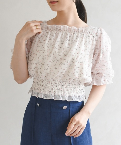 MISCH MASCH(ミッシュマッシュ)の「2026春夏新作 フラワーシャーリングブラウス(シャツ/ブラウス・レディース・ホワイト/イエロー/ブルー・フリ-)」の18枚目の写真