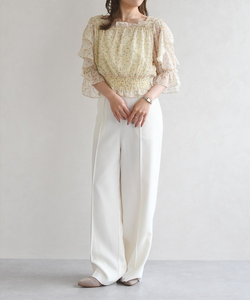 MISCH MASCH(ミッシュマッシュ)の「2026春夏新作 フラワーシャーリングブラウス(シャツ/ブラウス・レディース・ホワイト/イエロー/ブルー・フリ-)」の20枚目の写真