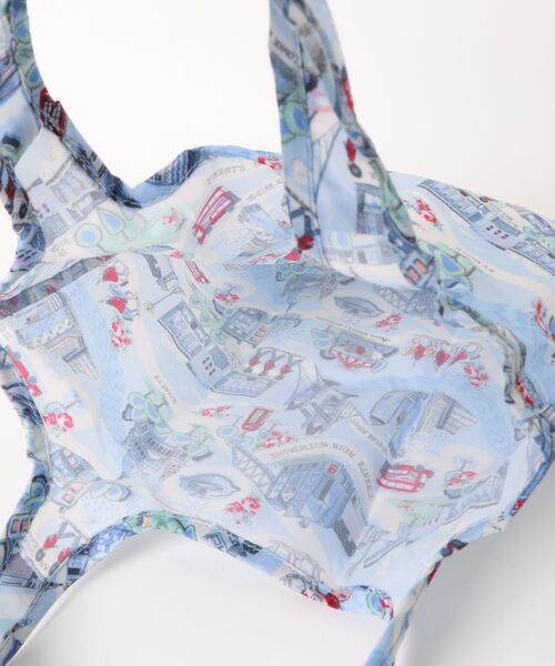 Cath Kidston(キャスキッドソン)の「ミニ フォルダウェイ ショッパー London Town(エコバッグ/サブバッグ・レディース・ブルー・FREE)」の6枚目の写真