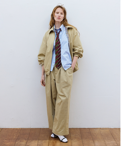 Spick & Span(スピックアンドスパン)の「《一部店舗+WEB限定/ 追加》Glyph Chino Pants(チノパンツ・レディース・ブラウン/ベージュ・38/36)」の4枚目の写真