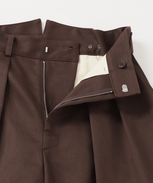 Spick & Span(スピックアンドスパン)の「《一部店舗+WEB限定/ 追加》Glyph Chino Pants(チノパンツ・レディース・ブラウン/ベージュ・38/36)」の13枚目の写真
