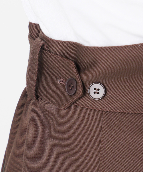 Spick & Span(スピックアンドスパン)の「《一部店舗+WEB限定/ 追加》Glyph Chino Pants(チノパンツ・レディース・ブラウン/ベージュ・38/36)」の16枚目の写真