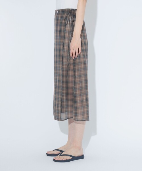 BEAMS BOY（ビームスボーイ）の「maturely / ボイル チェック ラップ スカート（スカート・レディース・ピンク/ブラウン・ONE SIZE）」の20枚目の写真