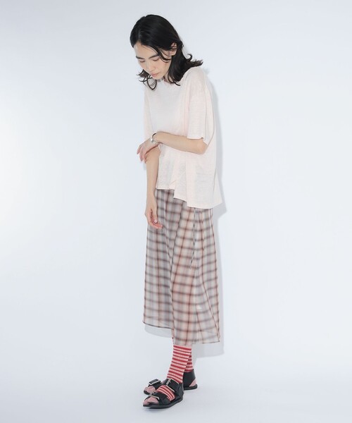 BEAMS BOY（ビームスボーイ）の「maturely / ボイル チェック ラップ スカート（スカート・レディース・ピンク/ブラウン・ONE SIZE）」の13枚目の写真