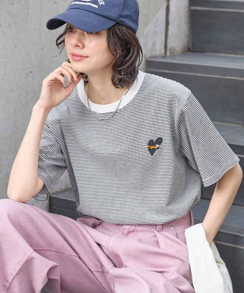 PENNEYS(ぺニーズ)の「PENNEYS/ペニーズ 別注 THE FOX ロゴ ハートワッペン刺繍 オーバーサイズ 半袖Tシャツ(Tシャツ/カットソー・レディース・ホワイト系/ブラック/オフホワイト/ブラック系/オートミール/ネイビー・L/M)」の13枚目の写真