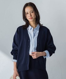 Vネックカーディガン