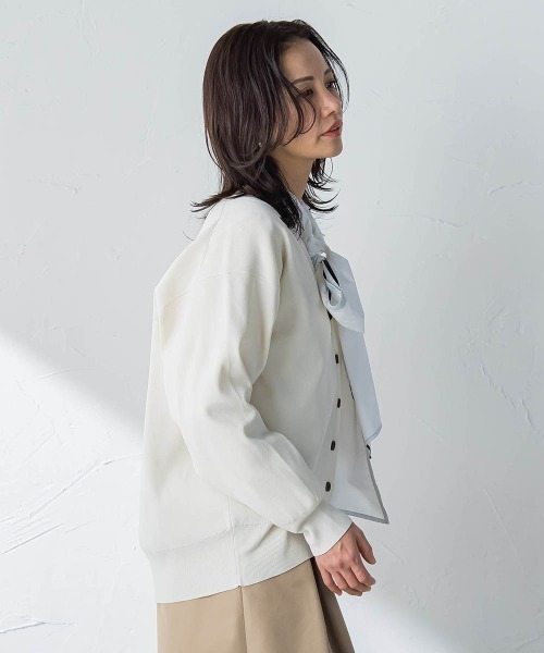 LAUTREAMONT（ロートレアモン）の「Vネックカーディガン（ニット/セーター・レディース・ホワイト/ネイビー・9号）」の9枚目の写真