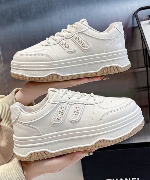 Miniministore(ミニミニストア)の「厚底スニーカー ローカット 美脚シューズ(スニーカー・レディース・オフホワイト・22.5cm/23.0cm/23.5cm/24.0cm/24.5cm)」の10枚目の写真