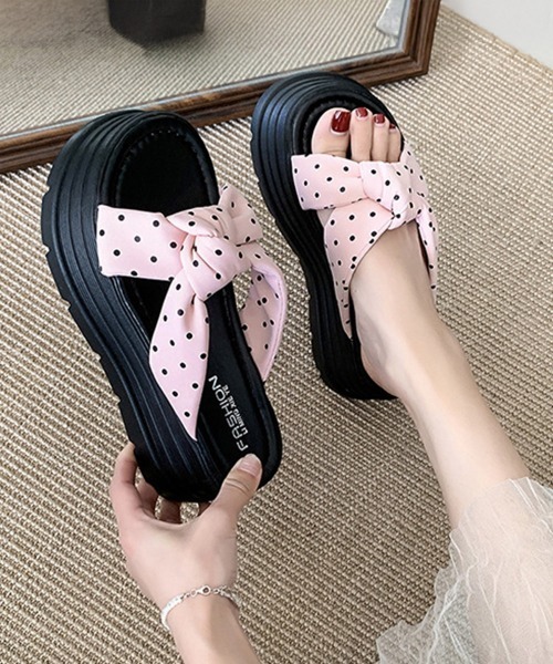 Miniministore(ミニミニストア)の「ドット柄リボン厚底サンダルレディース美脚(サンダル・レディース・ブラック/アイボリー/ピンク/ホワイト/イエロー・23.5cm/22.5cm/24.0cm/23.0cm/24.5cm)」の5枚目の写真
