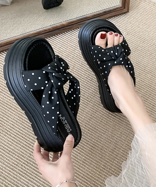 Miniministore(ミニミニストア)の「ドット柄リボン厚底サンダルレディース美脚(サンダル・レディース・ブラック/アイボリー/ピンク/ホワイト/イエロー・23.5cm/22.5cm/24.0cm/23.0cm/24.5cm)」の8枚目の写真