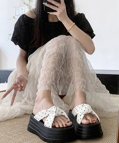 Miniministore(ミニミニストア)の「ドット柄リボン厚底サンダルレディース美脚(サンダル・レディース・ブラック/アイボリー/ピンク/ホワイト/イエロー・23.5cm/22.5cm/24.0cm/23.0cm/24.5cm)」の13枚目の写真